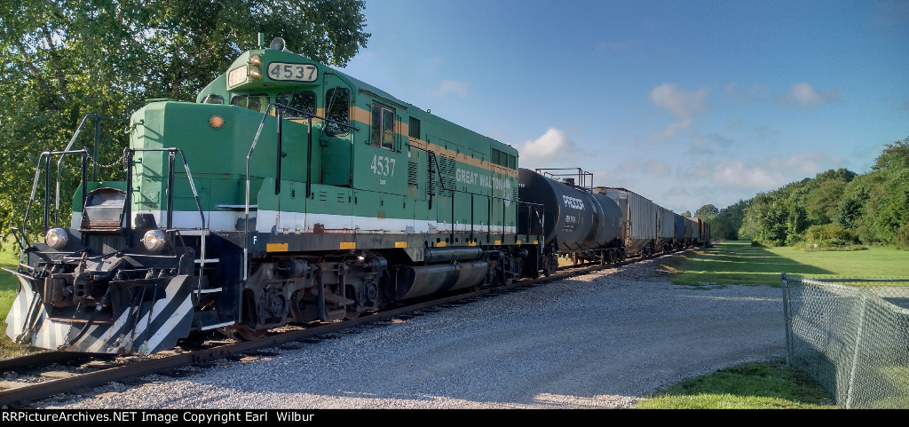 Ohio South Central Railroad (OSCR) 4537